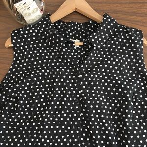 A.N.D. Sleeveless Blouse Size 2X